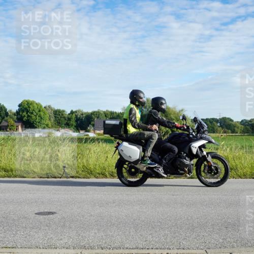 31.08.2025 - Elbe Triathlon Hamburg Michael Burmester http://msf.ph/oto/8688740 31.08.2025 09:08:28 Radfahren 215, 264, 397, 464 meine-sportfotos.de