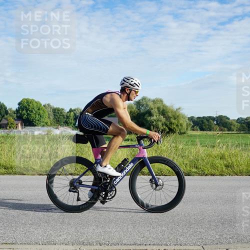 31.08.2025 - Elbe Triathlon Hamburg Michael Burmester http://msf.ph/oto/8688742 31.08.2025 09:08:33 Radfahren 270, 275, 397 meine-sportfotos.de