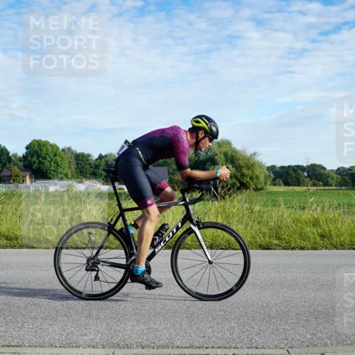 31.08.2025 - Elbe Triathlon Hamburg Michael Burmester http://msf.ph/oto/8688760 31.08.2025 09:09:04 Radfahren 199, 302, 370, 426, 430, 549 meine-sportfotos.de