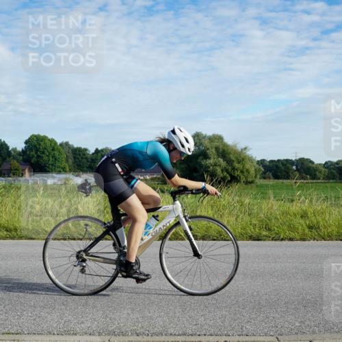 31.08.2025 - Elbe Triathlon Hamburg Michael Burmester http://msf.ph/oto/8688788 31.08.2025 09:09:53 Radfahren 193, 195, 331 meine-sportfotos.de