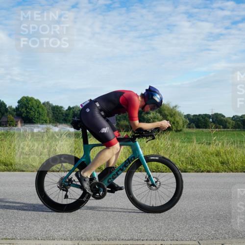 31.08.2025 - Elbe Triathlon Hamburg Michael Burmester http://msf.ph/oto/8688791 31.08.2025 09:09:59 Radfahren 193, 195, 234, 462 meine-sportfotos.de