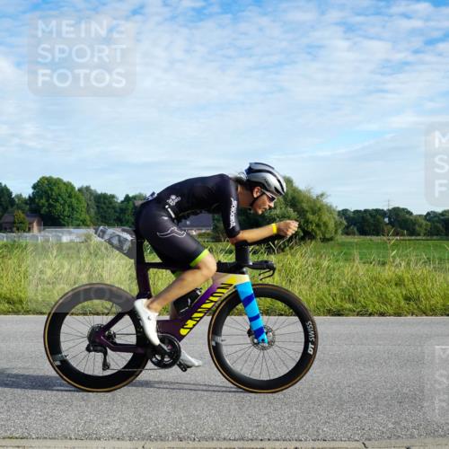 31.08.2025 - Elbe Triathlon Hamburg Michael Burmester http://msf.ph/oto/8688794 31.08.2025 09:10:01 Radfahren 193, 195, 234, 462, 512 meine-sportfotos.de