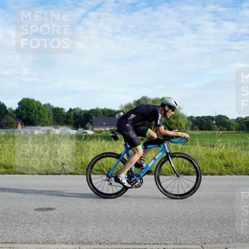 31.08.2025 - Elbe Triathlon Hamburg Michael Burmester http://msf.ph/oto/8688872 31.08.2025 09:11:51 Radfahren 233, 246, 318, 320, 348, 451 meine-sportfotos.de