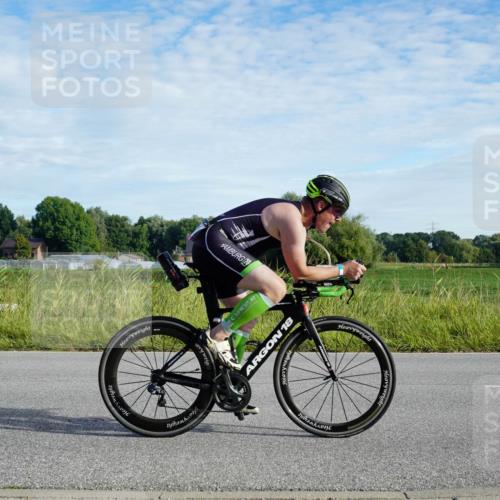 31.08.2025 - Elbe Triathlon Hamburg Michael Burmester http://msf.ph/oto/8688913 31.08.2025 09:12:31 Radfahren 174, 179, 266, 311 meine-sportfotos.de