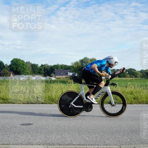 31.08.2025 - Elbe Triathlon Hamburg Michael Burmester http://msf.ph/oto/8688929 31.08.2025 09:12:54 Radfahren 175, 223, 247, 278, 316, 385, 434 meine-sportfotos.de