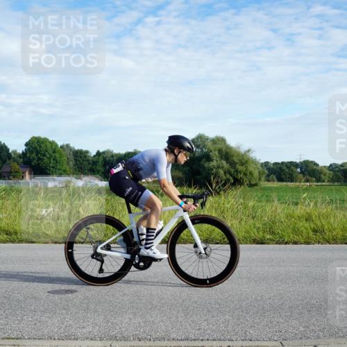 31.08.2025 - Elbe Triathlon Hamburg Michael Burmester http://msf.ph/oto/8688948 31.08.2025 09:13:06 Radfahren 268, 281, 298, 324, 507, 514 meine-sportfotos.de