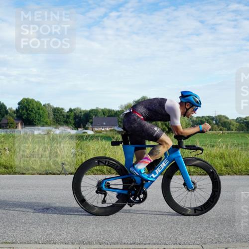 31.08.2025 - Elbe Triathlon Hamburg Michael Burmester http://msf.ph/oto/8688969 31.08.2025 09:13:33 Radfahren 259, 292, 345, 355, 393 meine-sportfotos.de