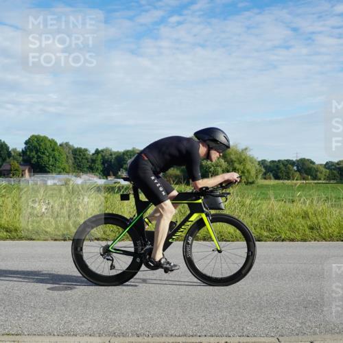 31.08.2025 - Elbe Triathlon Hamburg Michael Burmester http://msf.ph/oto/8689025 31.08.2025 09:14:34 Radfahren 183, 186, 194, 205, 312, 409, 596, 630 meine-sportfotos.de