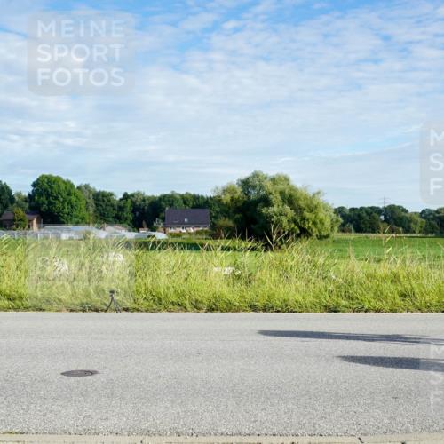 31.08.2025 - Elbe Triathlon Hamburg Michael Burmester http://msf.ph/oto/8689037 31.08.2025 09:14:46 Radfahren 377, 421, 493 meine-sportfotos.de