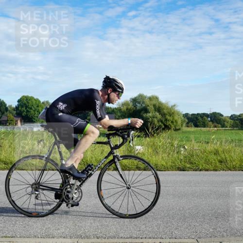 31.08.2025 - Elbe Triathlon Hamburg Michael Burmester http://msf.ph/oto/8689057 31.08.2025 09:15:14 Radfahren 274, 290, 333, 359 meine-sportfotos.de