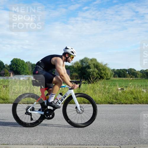 31.08.2025 - Elbe Triathlon Hamburg Michael Burmester http://msf.ph/oto/8689089 31.08.2025 09:15:54 Radfahren 287, 469, 522 meine-sportfotos.de