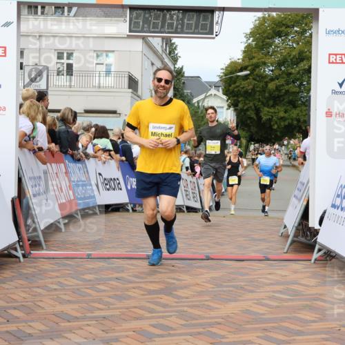 31.08.2025 - 21. Blankeneser Heldenlauf Strokosch-Dieckow http://msf.ph/oto/8689110 31.08.2025 10:28:38 Ziel 2173, 2727, 2697, 2700, 2351, 2687 meine-sportfotos.de
