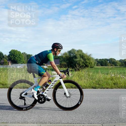 31.08.2025 - Elbe Triathlon Hamburg Michael Burmester http://msf.ph/oto/8689112 31.08.2025 09:16:15 Radfahren 170, 176, 285, 310, 528 meine-sportfotos.de