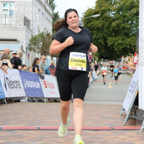 31.08.2025 - 21. Blankeneser Heldenlauf Strokosch-Dieckow http://msf.ph/oto/8689139 31.08.2025 10:33:48 Ziel 2635, 2634, 2530, 2534 meine-sportfotos.de
