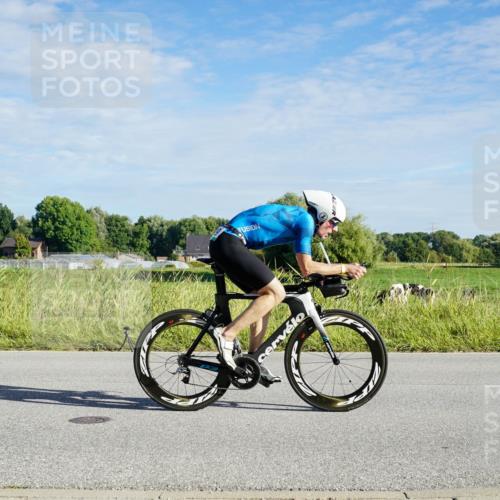 31.08.2025 - Elbe Triathlon Hamburg Michael Burmester http://msf.ph/oto/8689250 31.08.2025 09:20:07 Radfahren 211, 371, 381, 474, 709 meine-sportfotos.de
