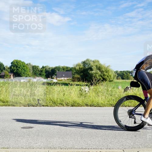 31.08.2025 - Elbe Triathlon Hamburg Michael Burmester http://msf.ph/oto/8689386 31.08.2025 09:22:31 Radfahren 181, 193, 195, 397, 405, 426, 479, 557, 614 meine-sportfotos.de