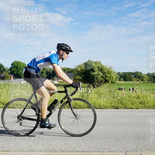 31.08.2025 - Elbe Triathlon Hamburg Michael Burmester http://msf.ph/oto/8689406 31.08.2025 09:22:42 Radfahren 166, 304, 391, 430, 834 meine-sportfotos.de