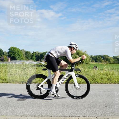 31.08.2025 - Elbe Triathlon Hamburg Michael Burmester http://msf.ph/oto/8689484 31.08.2025 09:24:05 Radfahren 185, 309, 436, 470, 481, 511, 536, 695 meine-sportfotos.de