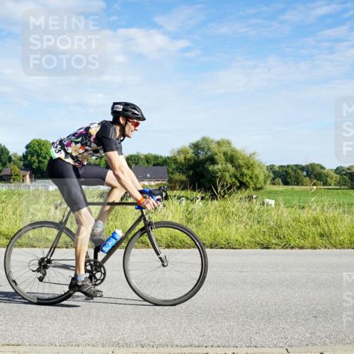 31.08.2025 - Elbe Triathlon Hamburg Michael Burmester http://msf.ph/oto/8689511 31.08.2025 09:24:27 Radfahren 180, 418, 454, 499, 576, 653 meine-sportfotos.de