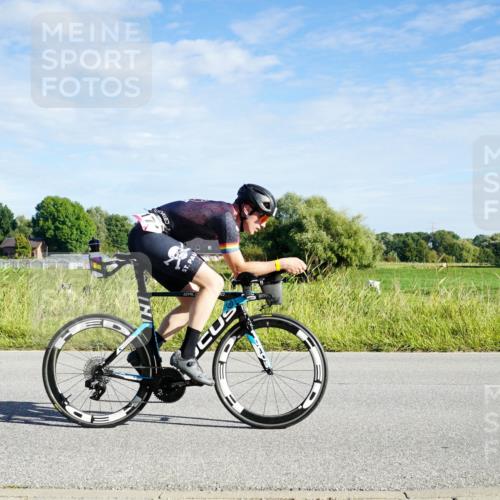 31.08.2025 - Elbe Triathlon Hamburg Michael Burmester http://msf.ph/oto/8689545 31.08.2025 09:25:01 Radfahren 171, 265, 389, 467, 477 meine-sportfotos.de