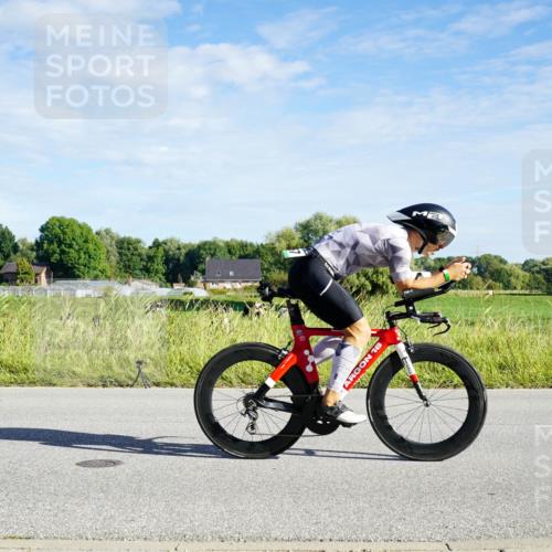 31.08.2025 - Elbe Triathlon Hamburg Michael Burmester http://msf.ph/oto/8689551 31.08.2025 09:25:07 Radfahren 389, 467, 611 meine-sportfotos.de