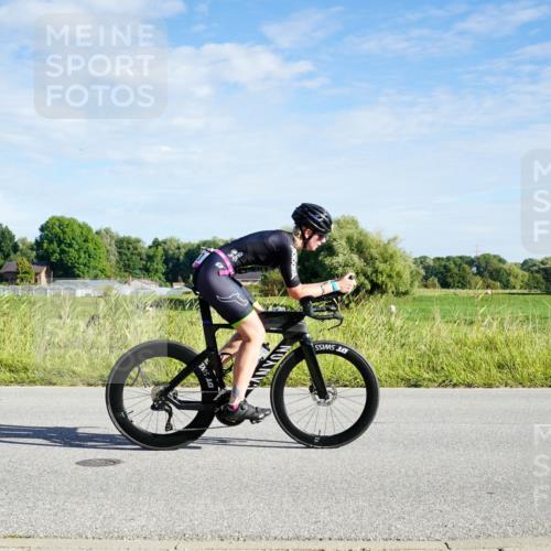 31.08.2025 - Elbe Triathlon Hamburg Michael Burmester http://msf.ph/oto/8689566 31.08.2025 09:25:19 Radfahren 293, 459, 462, 546, 753 meine-sportfotos.de