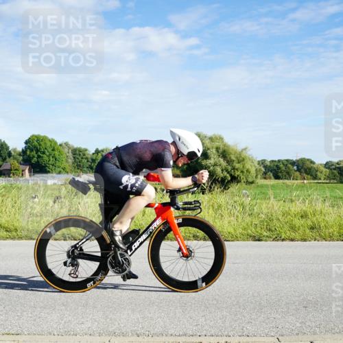 31.08.2025 - Elbe Triathlon Hamburg Michael Burmester http://msf.ph/oto/8689582 31.08.2025 09:25:39 Radfahren 174, 179, 279, 347, 453, 724 meine-sportfotos.de