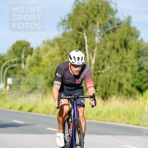 31.08.2025 - Elbe Triathlon Hamburg Michael Burmester http://msf.ph/oto/8689603 31.08.2025 08:39:59 Radfahren 167 meine-sportfotos.de