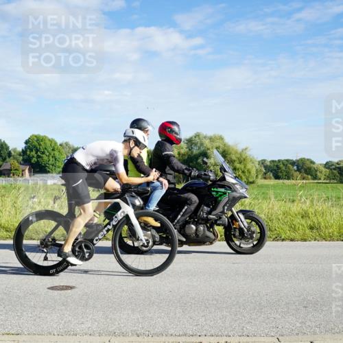 31.08.2025 - Elbe Triathlon Hamburg Michael Burmester http://msf.ph/oto/8689612 31.08.2025 09:26:00 Radfahren 301, 523, 525, 551, 554, 579 meine-sportfotos.de