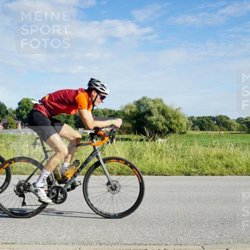 31.08.2025 - Elbe Triathlon Hamburg Michael Burmester http://msf.ph/oto/8689628 31.08.2025 09:26:25 Radfahren 175, 316, 320, 355, 395, 434, 438, 471 meine-sportfotos.de