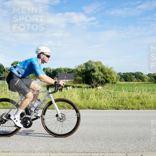 31.08.2025 - Elbe Triathlon Hamburg Michael Burmester http://msf.ph/oto/8689629 31.08.2025 09:26:28 Radfahren 175, 316, 318, 341, 355, 395, 434, 438, 471, 558, 650 meine-sportfotos.de