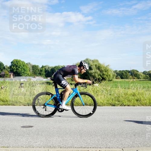 31.08.2025 - Elbe Triathlon Hamburg Michael Burmester http://msf.ph/oto/8689632 31.08.2025 09:26:28 Radfahren 175, 316, 318, 341, 355, 395, 434, 438, 471, 558, 650 meine-sportfotos.de
