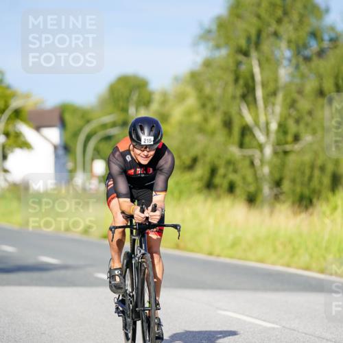 31.08.2025 - Elbe Triathlon Hamburg Michael Burmester http://msf.ph/oto/8689697 31.08.2025 08:42:12 Radfahren 215 meine-sportfotos.de
