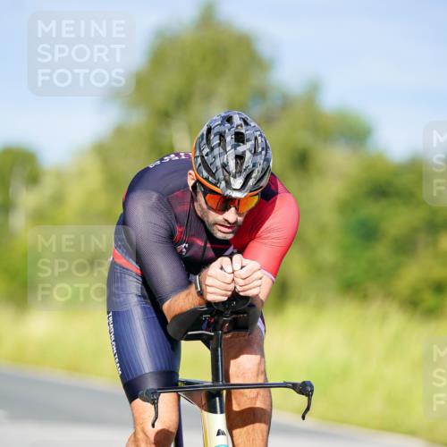 31.08.2025 - Elbe Triathlon Hamburg Michael Burmester http://msf.ph/oto/8689713 31.08.2025 08:42:21 Radfahren 166, 237 meine-sportfotos.de