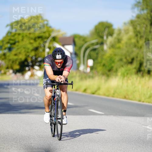31.08.2025 - Elbe Triathlon Hamburg Michael Burmester http://msf.ph/oto/8689720 31.08.2025 08:42:24 Radfahren 166 meine-sportfotos.de