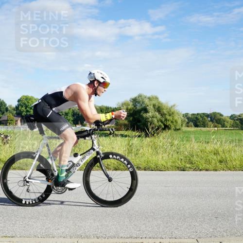 31.08.2025 - Elbe Triathlon Hamburg Michael Burmester http://msf.ph/oto/8689747 31.08.2025 09:28:15 Radfahren 535, 567, 590, 629, 645 meine-sportfotos.de