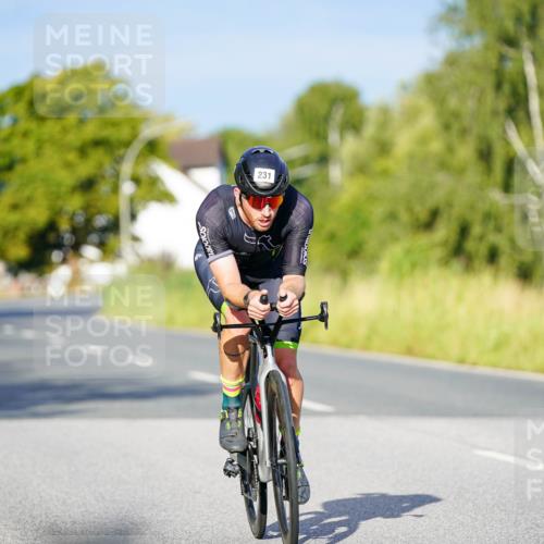 31.08.2025 - Elbe Triathlon Hamburg Michael Burmester http://msf.ph/oto/8689750 31.08.2025 08:42:52 Radfahren 231, 234 meine-sportfotos.de