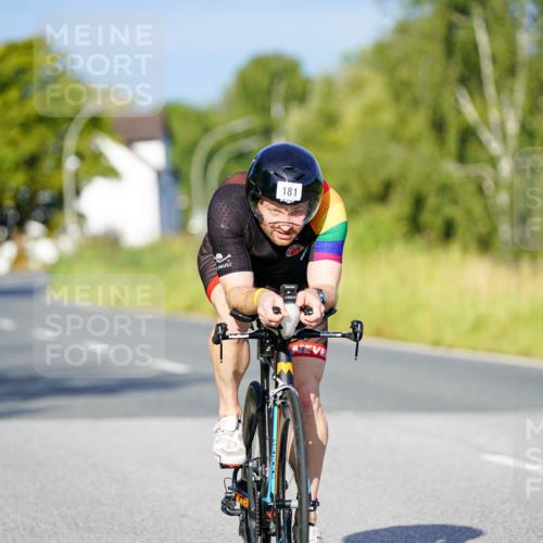 31.08.2025 - Elbe Triathlon Hamburg Michael Burmester http://msf.ph/oto/8689768 31.08.2025 08:43:24 Radfahren 181 meine-sportfotos.de