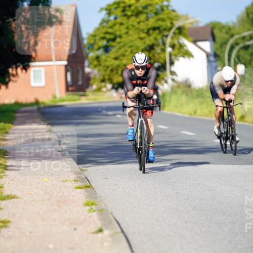31.08.2025 - Elbe Triathlon Hamburg Michael Burmester http://msf.ph/oto/8689797 31.08.2025 08:43:56 Radfahren 198, 199, 216 meine-sportfotos.de
