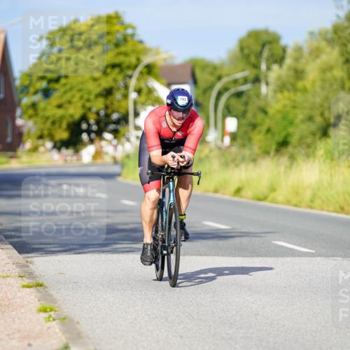 31.08.2025 - Elbe Triathlon Hamburg Michael Burmester http://msf.ph/oto/8689822 31.08.2025 08:44:29 Radfahren 192, 193 meine-sportfotos.de