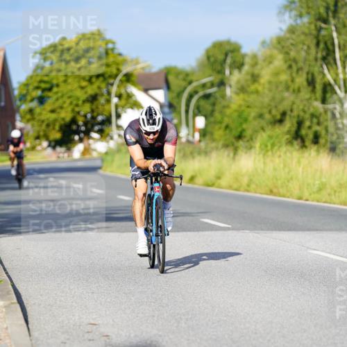 31.08.2025 - Elbe Triathlon Hamburg Michael Burmester http://msf.ph/oto/8689837 31.08.2025 08:45:16 Radfahren 168, 175 meine-sportfotos.de