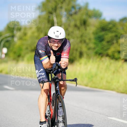31.08.2025 - Elbe Triathlon Hamburg Michael Burmester http://msf.ph/oto/8689852 31.08.2025 08:45:22 Radfahren 168, 212 meine-sportfotos.de