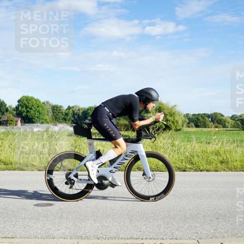 31.08.2025 - Elbe Triathlon Hamburg Michael Burmester http://msf.ph/oto/8689884 31.08.2025 09:30:39 Radfahren 192, 364, 384, 421, 539, 669 meine-sportfotos.de