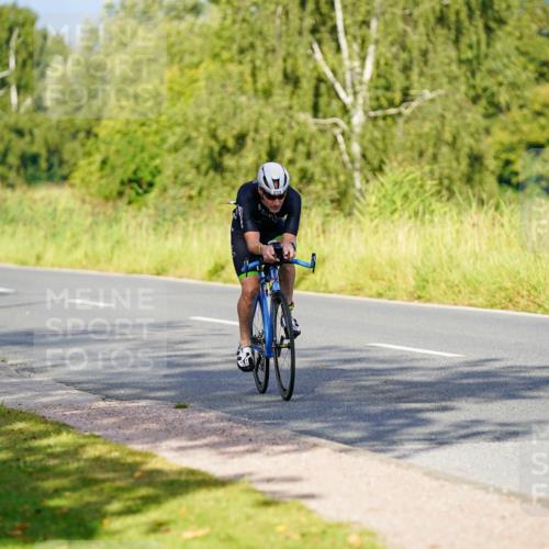 31.08.2025 - Elbe Triathlon Hamburg Michael Burmester http://msf.ph/oto/8689894 31.08.2025 08:46:35 Radfahren 233, 355 meine-sportfotos.de