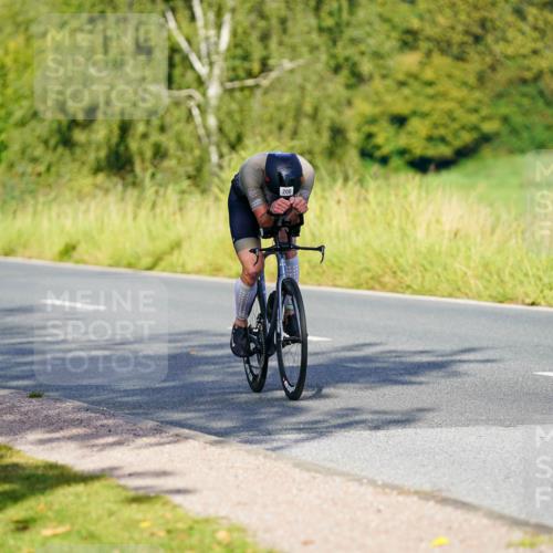 31.08.2025 - Elbe Triathlon Hamburg Michael Burmester http://msf.ph/oto/8689932 31.08.2025 08:47:32 Radfahren 206, 222 meine-sportfotos.de