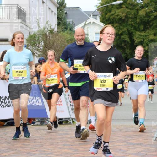 31.08.2025 - 21. Blankeneser Heldenlauf Strokosch-Dieckow http://msf.ph/oto/8689937 31.08.2025 10:32:35 Ziel 2490, 2256, 2257, 2644, 2581, 2582, 2580, 2201 meine-sportfotos.de