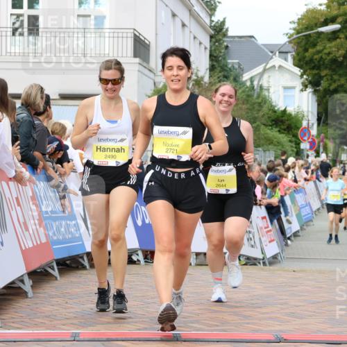 31.08.2025 - 21. Blankeneser Heldenlauf Strokosch-Dieckow http://msf.ph/oto/8689955 31.08.2025 10:32:27 Ziel 2490, 2644, 2182, 2721 meine-sportfotos.de