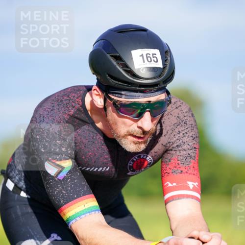 31.08.2025 - Elbe Triathlon Hamburg Michael Burmester http://msf.ph/oto/8689977 31.08.2025 08:49:00 Radfahren 165, 245 meine-sportfotos.de