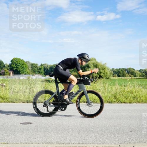 31.08.2025 - Elbe Triathlon Hamburg Michael Burmester http://msf.ph/oto/8689986 31.08.2025 09:32:17 Radfahren 284, 374, 420, 463, 528, 635, 646, 717 meine-sportfotos.de