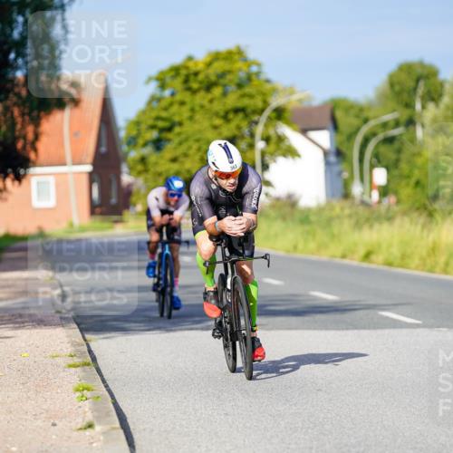 31.08.2025 - Elbe Triathlon Hamburg Michael Burmester http://msf.ph/oto/8689989 31.08.2025 08:49:07 Radfahren 245, 345, 363 meine-sportfotos.de